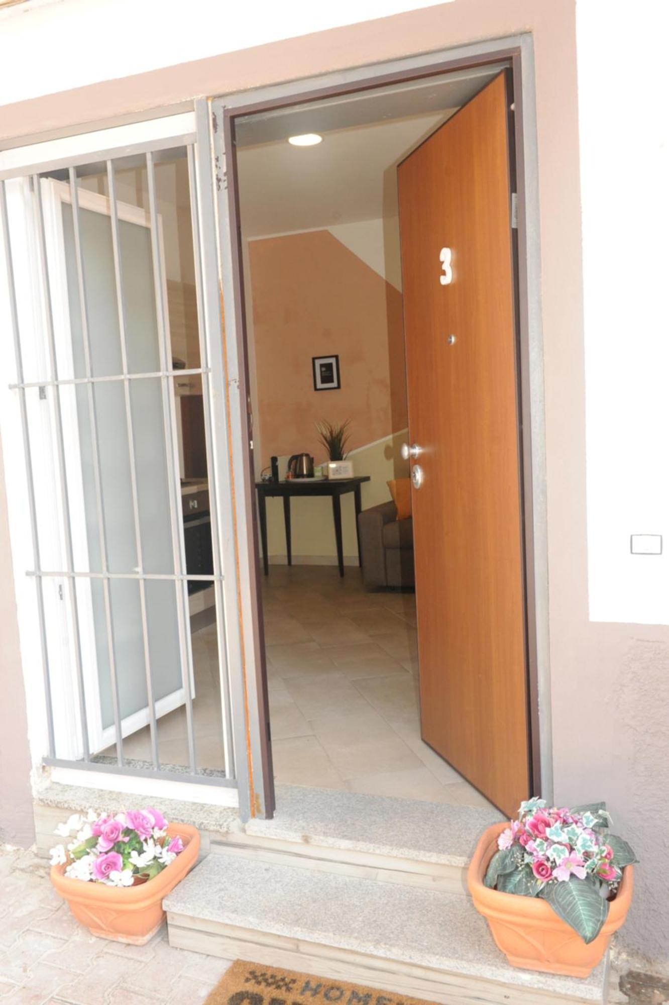 Milan 3Suites Экстерьер фото